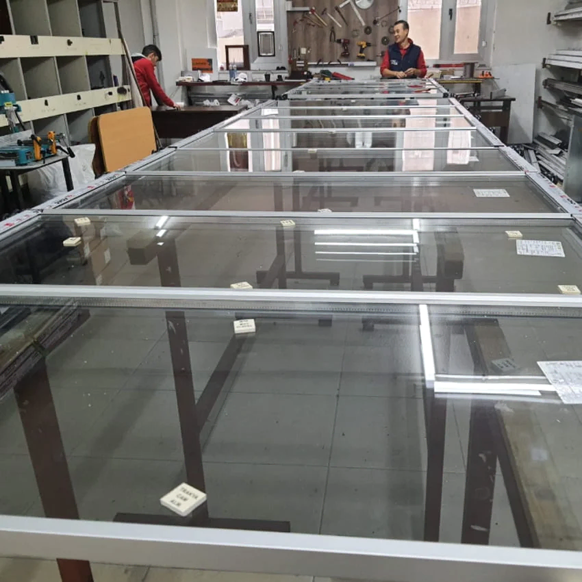 Isicamli Cam Balkon 09